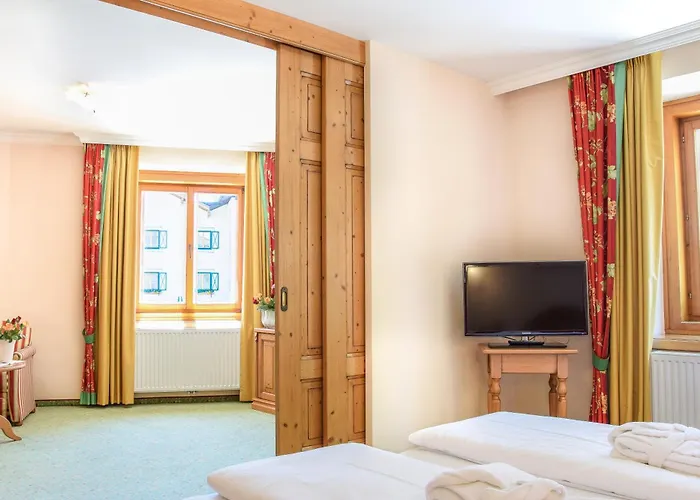 斯特弗纳酒店 - 瓦尔纳 4*