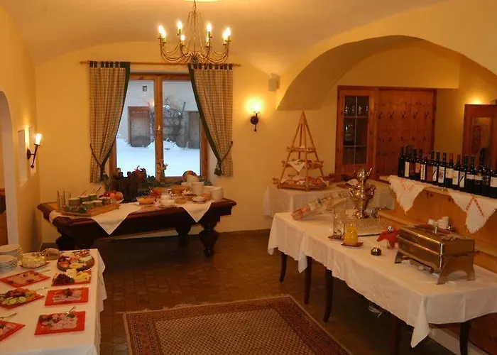 斯特弗纳酒店 - 瓦尔纳 4* 毛特恩多夫